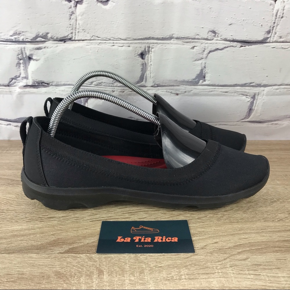 Crocs Busy Day Black Stretch Flats